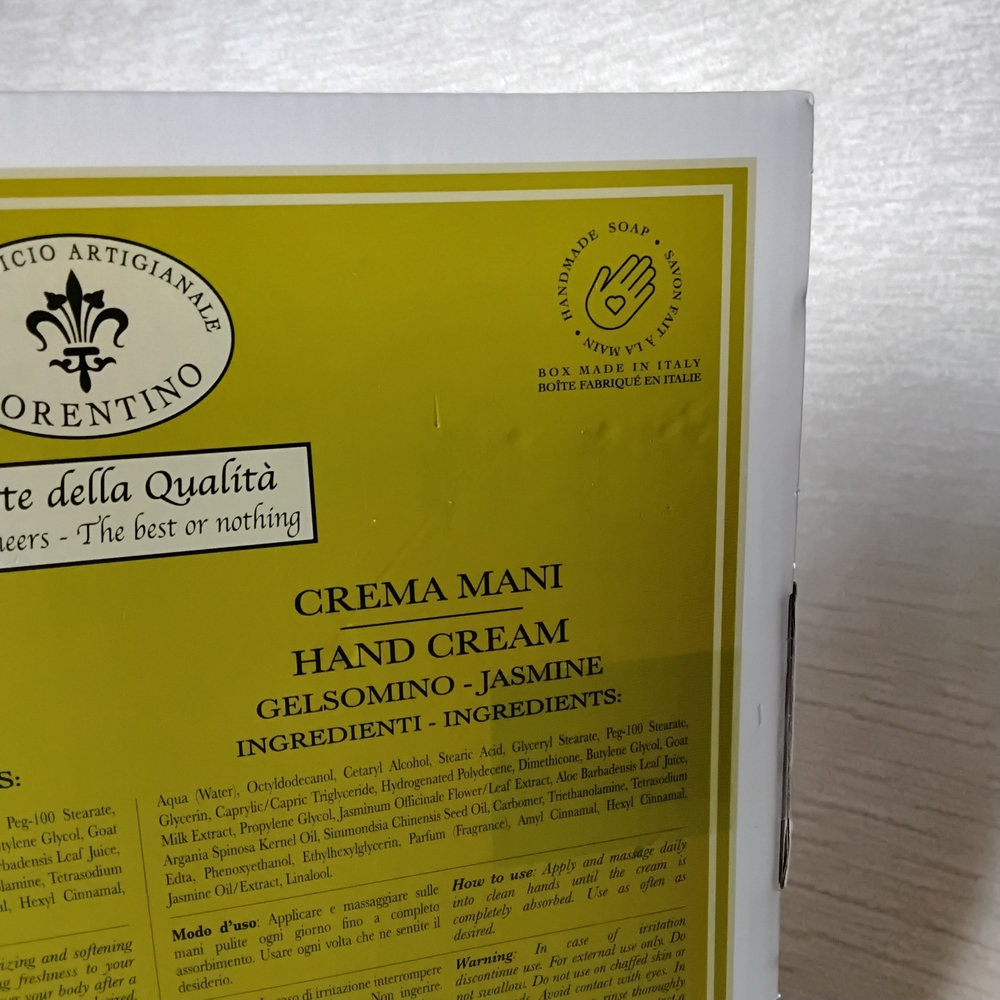 L'Arte Jasmine Scented Italian Hand Cream and Body Lotion Set, 8.4 Oz Tubes New - Picture 6 of 12